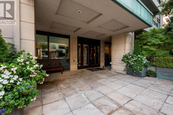 418 - 20 Scrivener Square, Toronto, ON, photo 3