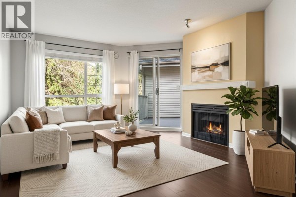 418 1242 Town Centre Boulevard, Coquitlam, BC V3B7R6 Photo 3