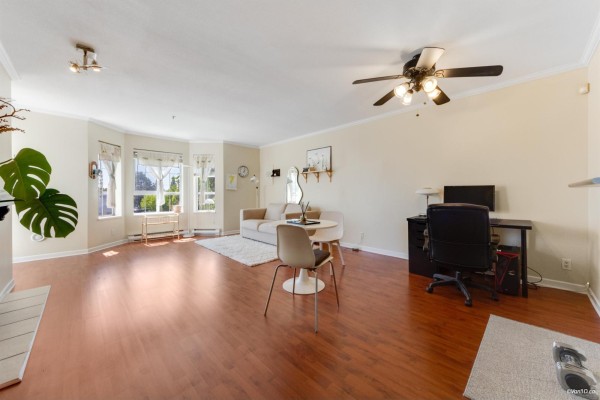 418 15268 105 Avenue, Surrey, BC, photo 3