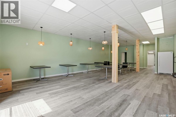 418 20th Street W, Saskatoon, SK S7M0X4 Photo 3