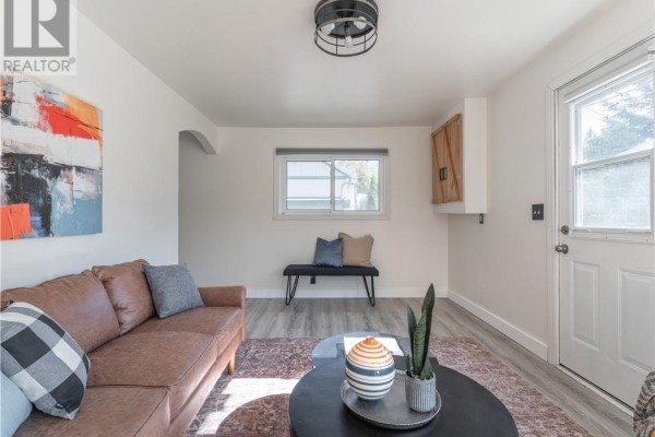 Living room - 418 Brock Street, Sudbury, ON P3B2G7 Photo 4