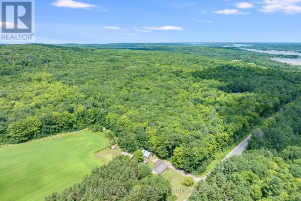 418 Concession 13 Road E, Tiny, ON L9M2H7 Photo 5