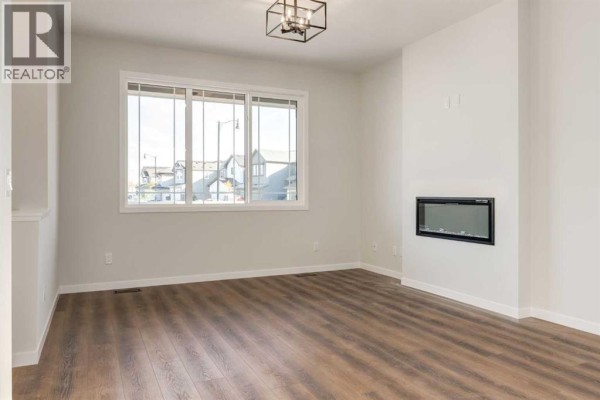2pc Bathroom - 418 Montrose Crescent Se, High River, AB T1V0K8 Photo 4