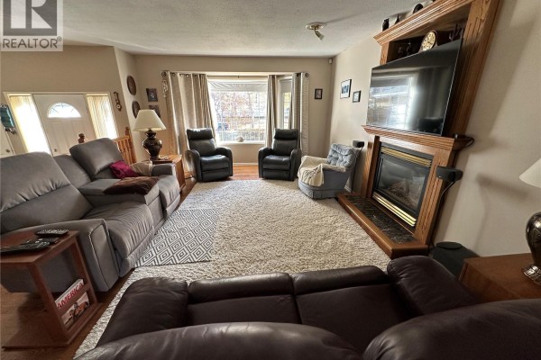 Primary Bedroom - 418 Railway Avenue, Rosthern, SK S0K3R0 Photo 4