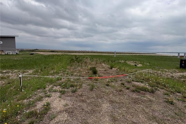 418 Sunset Beach Drive, Lake Diefenbaker, SK, photo 2