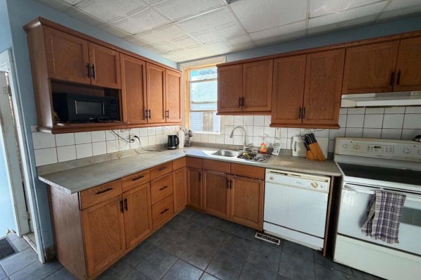 418 Truro Street, Winnipeg, MB R3J2A4 Photo 4