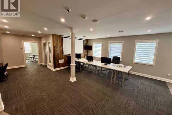 4180 Morris Drive Unit# 11, Burlington, ON L7L5L6 Photo 5