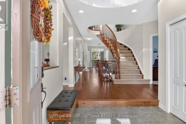 Bedroom 3 - 4185 Wolfe Point Way, Ottawa, ON K1V1P5 Photo 4