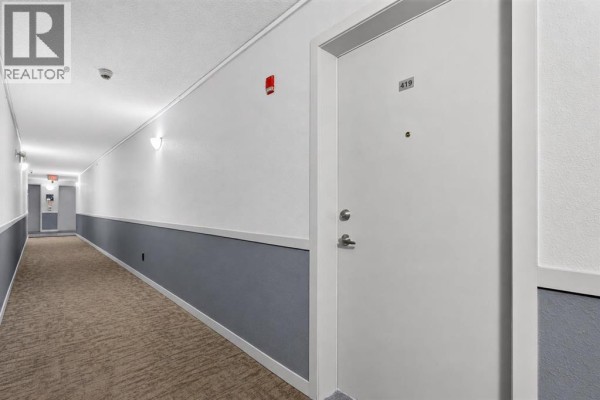Bedroom - 419, 1717 60 Street Se, Calgary, AB T2A7Y7 Photo 2