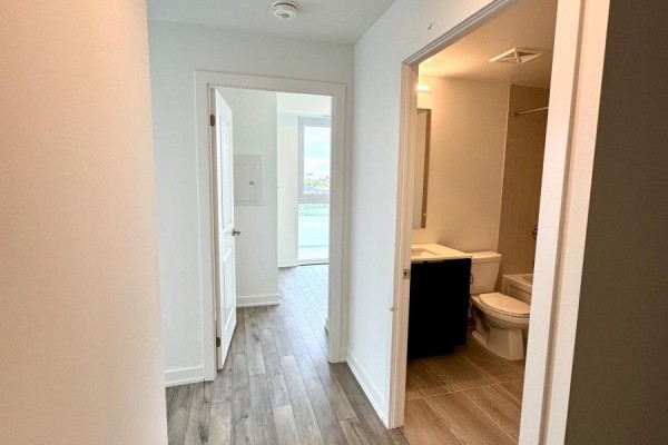 Bedroom 2 - 419 - 15 Skyridge Drive, Brampton, ON L6P4S3 Photo 4