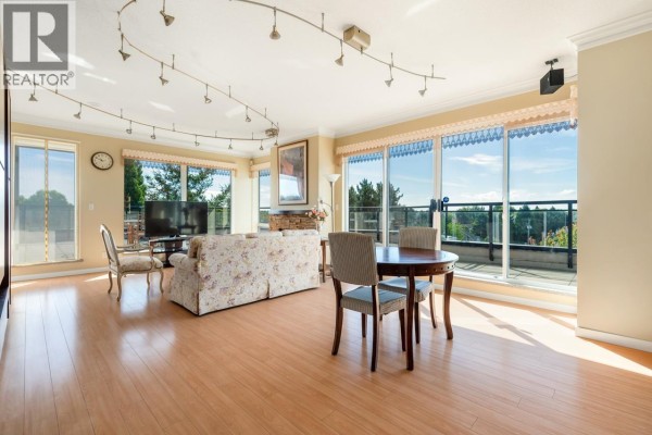 419 8480 Granville Avenue, Richmond