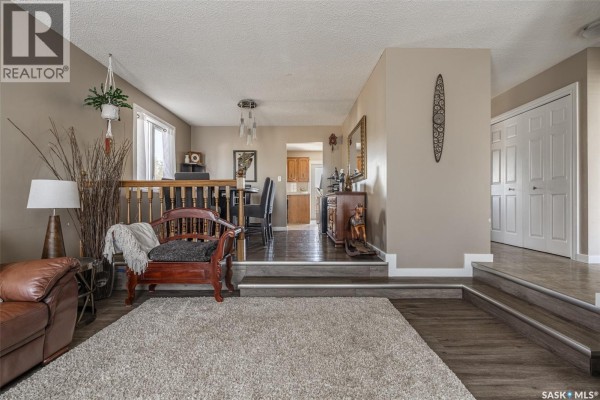 Primary Bedroom - 419 Kingsmere Boulevard, Saskatoon, SK S7J3T9 Photo 4