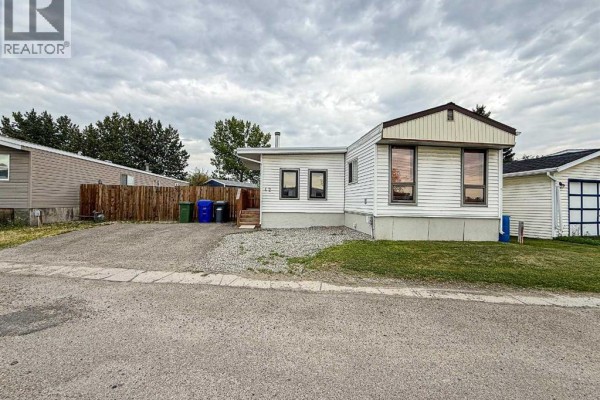 42, 5800 46 Street, Olds, AB, photo 2