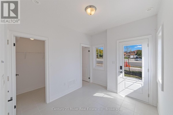 42 - 2140 Trafalgar Road, Oakville, ON, photo 2