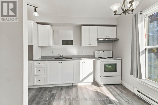 Living room - 42 - 51 Sholto Drive, London South, ON N6E2H9 Photo 2
