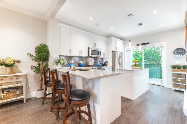42 6591 195a Street, Surrey