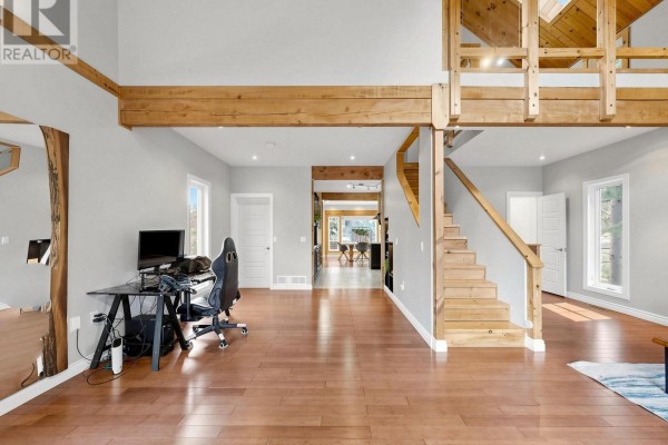 Office - 42 Balson Boulevard, Whitchurch Stouffville, ON L4A7X3 Photo 4