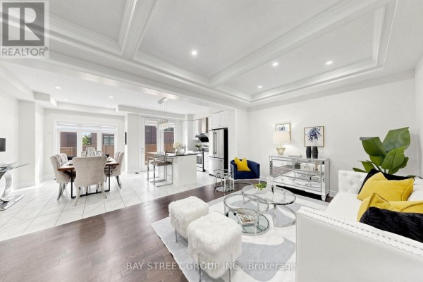42 Bawden Drive, Richmond Hill, ON L4S0H3 Photo 4