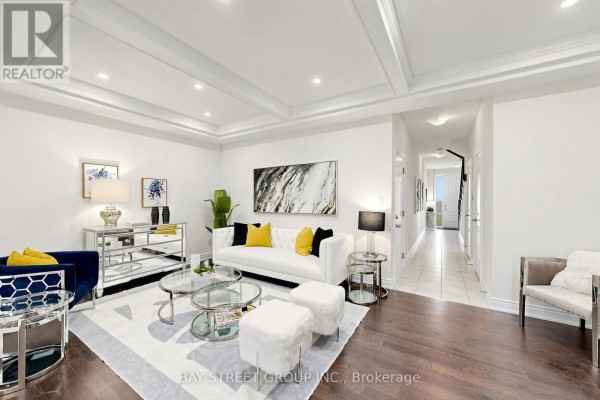 42 Bawden Drive, Richmond Hill, ON L4S0H3 Photo 5