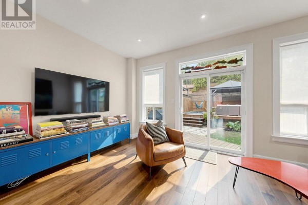 Dining room - 42 Bell Manor Drive, Toronto, ON M8Y0A4 Photo 4