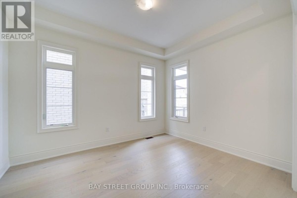 42 Big Willow Crescent, Richmond Hill, ON L4E3R4 Photo 5