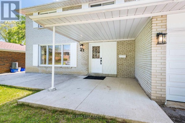 42 Broadfield Drive, Toronto, ON, photo 2