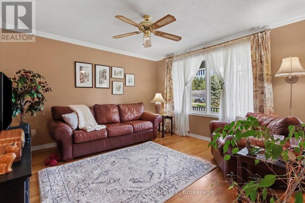 42 Colonel Drive, North Grenville, ON K0G1J0 Photo 4