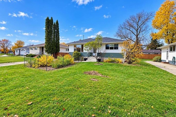 Eat in kitchen - 42 Cypress Bay, Winnipeg, MB R2J1Z8 Photo 2