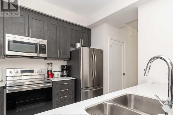 42 Farley Lane, Hamilton, ON L9G3K9 Photo 5
