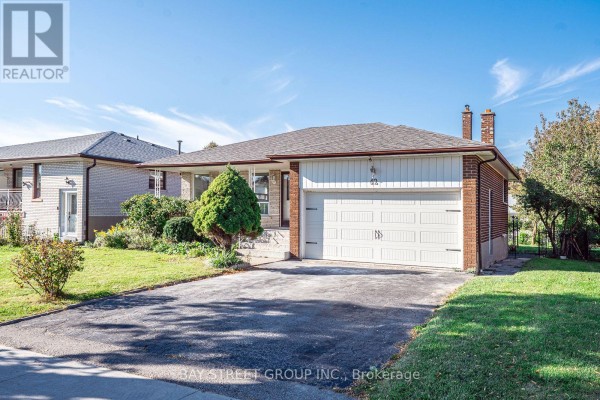 42 Faye Drive, Toronto