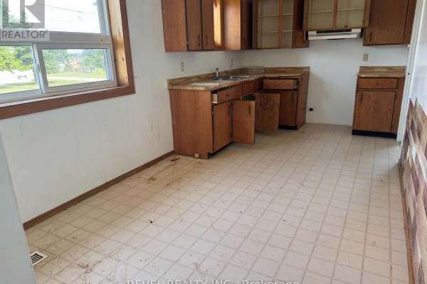 Bedroom - 42 Gauthier Street, Kapuskasing, ON P0L1G0 Photo 3