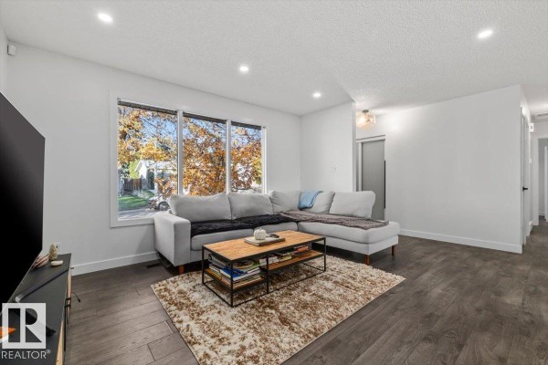 Primary Bedroom - 42 Glengarry Cr, Sherwood Park, AB T8A3A2 Photo 2