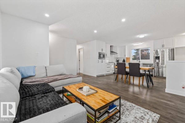 Bedroom 4 - 42 Glengarry Cr, Sherwood Park, AB T8A3A2 Photo 5