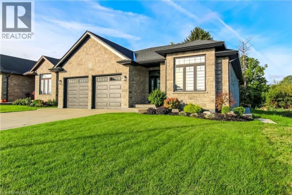 3pc Ensuite bath - 42 Judd Drive E, Simcoe, ON N3Y0G7 Photo 2