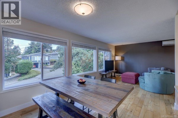 42 Kanaka Pl, Nanaimo, BC, photo 2