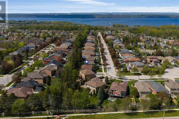 42 Kell Place, Barrie, ON, photo 2