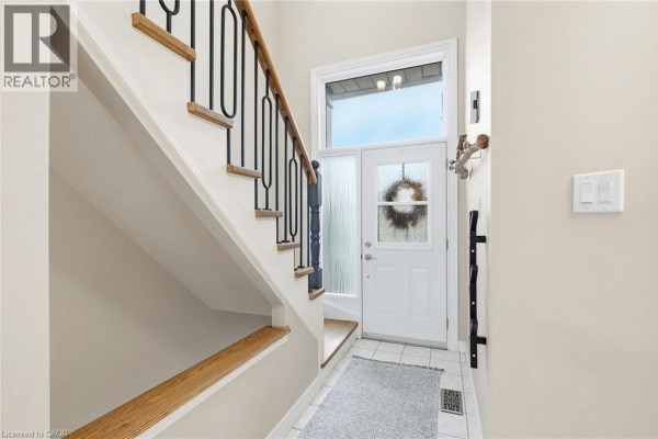 Recreation room - 42 Kildonan Crescent, Waterdown, ON L8B0K3 Photo 3