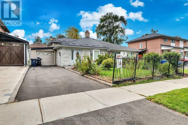 Bathroom - 42 Lightwood Drive, Toronto, ON M9V2Z2 Photo 2