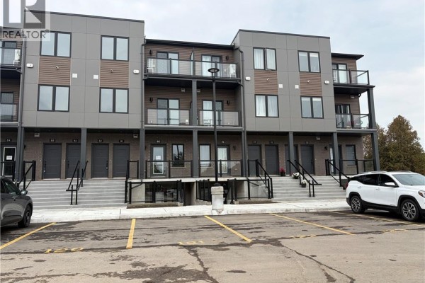 3pc Ensuite bath - 42 Lowes Road W Unit# 80, Guelph, ON N1G0K8 Photo 2