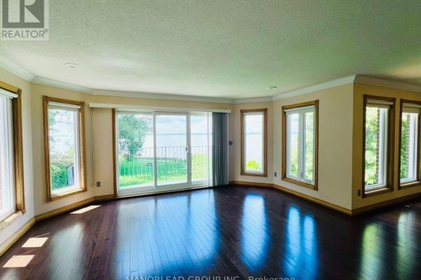 42 Metropolitan Crescent, Georgina, ON, photo 2