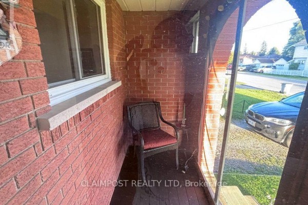 Living room - 42 Moneta Avenue, Timmins, ON P4N7R6 Photo 2
