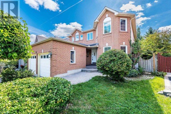 42 Porteous Circle, Brampton, ON, photo 3
