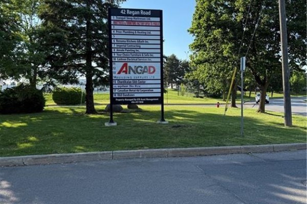 42 Regan Road Unit# 9, Brampton, ON L7A1B4 Photo 4