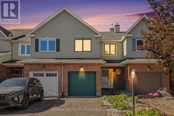 42 Roblyn Way, Ottawa