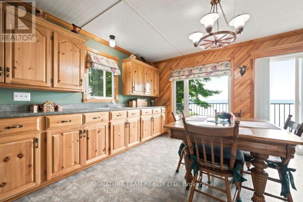 Mud room - 42 Rutz Lane, North Algona Wilberforce, ON K0J1X0 Photo 5