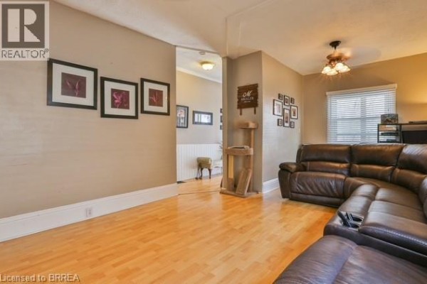 4pc Bathroom - 42 Spring Street Unit# 1, Brantford, ON N3T4M5 Photo 5