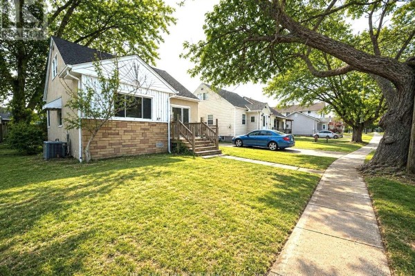 42 Union Street, St  Catharines, ON, photo 2