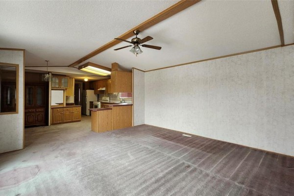 Bedroom - 42 Unrau Place Highland Park, Brandon, MB R7C0A7 Photo 5