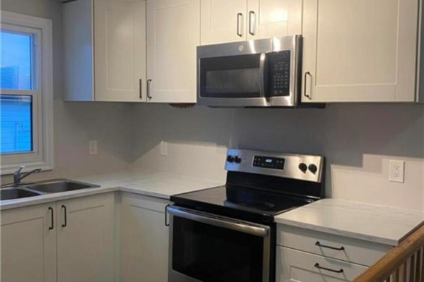 42 Vine Street, St  Catharines, ON L2R3X8 Photo 4