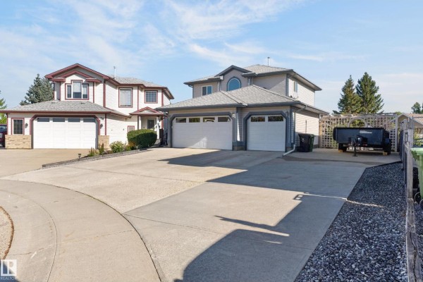Kitchen - 42 Westwood Wd, Fort Saskatchewan, AB T8L4L3 Photo 3